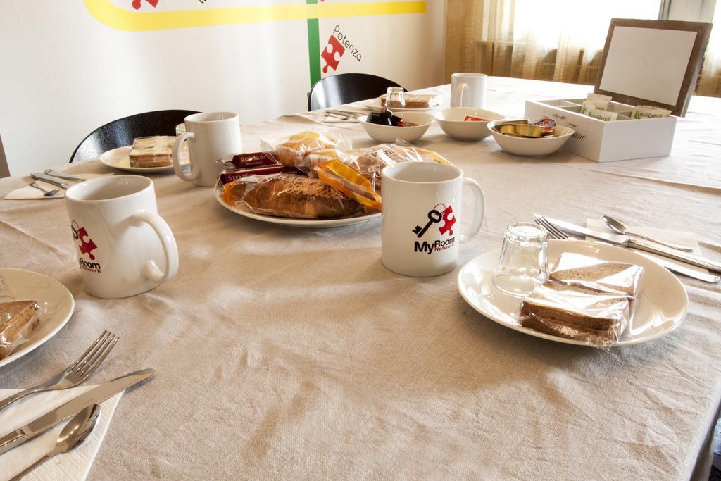 Myroom Guest House 베르가모 외부 사진