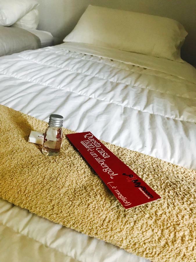 Myroom Guest House 베르가모 외부 사진